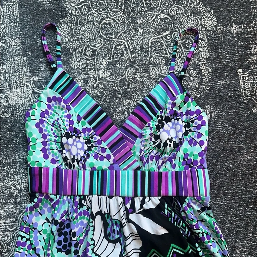 Long Dress - Picture 2 of 6